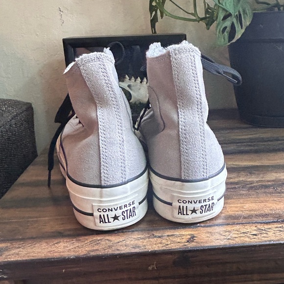 Platform Converse Hightop shoes - Picture 4 of 7